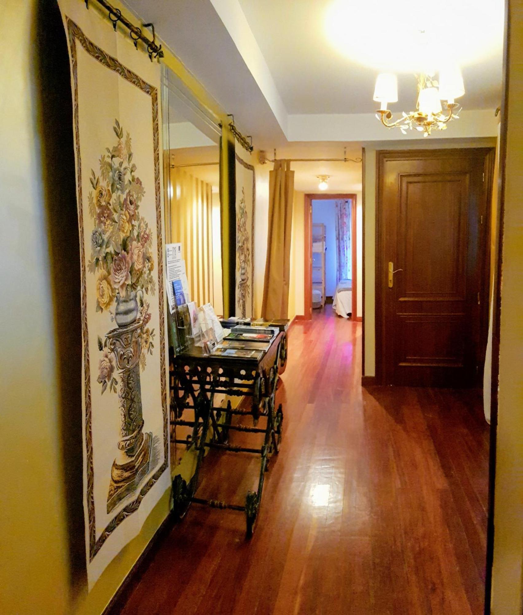 La Casa De Lorenzo Laguardia Luaran gambar